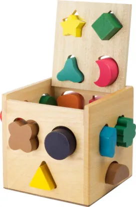 imagine jucarie montessori cubul formelor