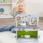 Imagine 7: Bucatarie copii din lemn cu accesorii
