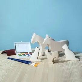 imagine Figurine din lemn pentru pictat - Set de pictat - Fabricat in Romania