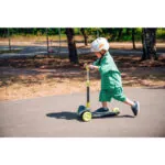 Imagine 18: Trotineta pliabila pentru copii cu lumini LED Timy – Lionelo