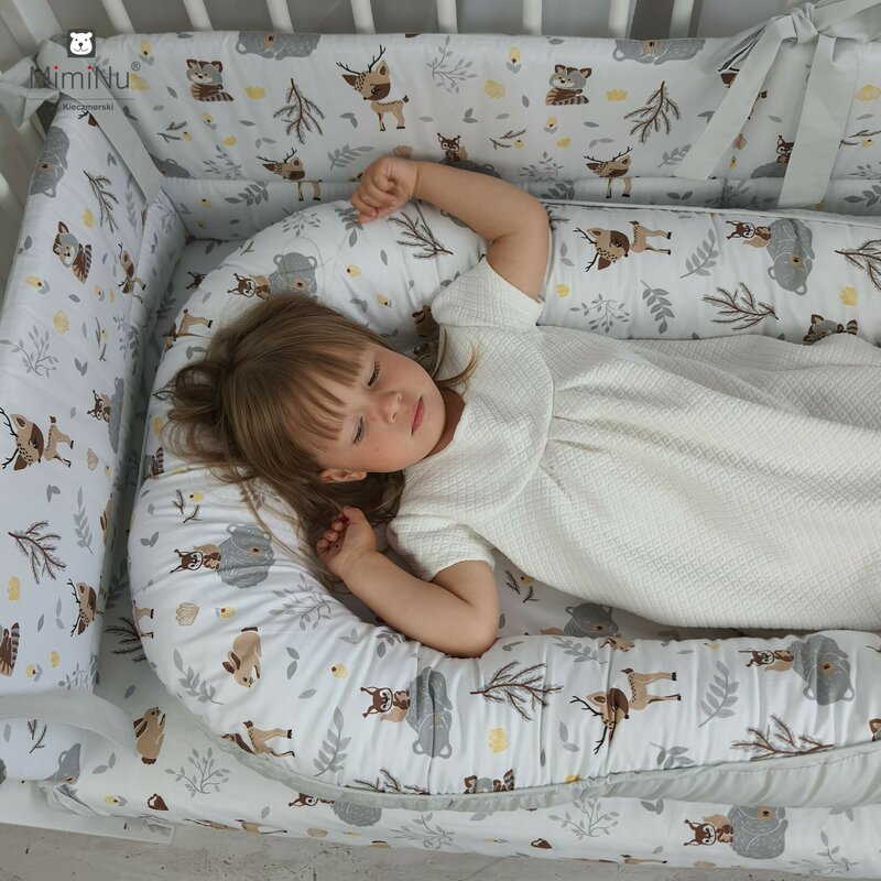 miminu cosulet bebelus pentru dormit baby nest 105x66 cm velvet forest friends grey beige 1161275 4