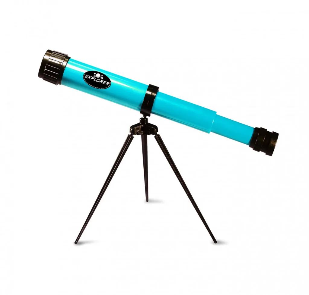 Telescop cu trepied