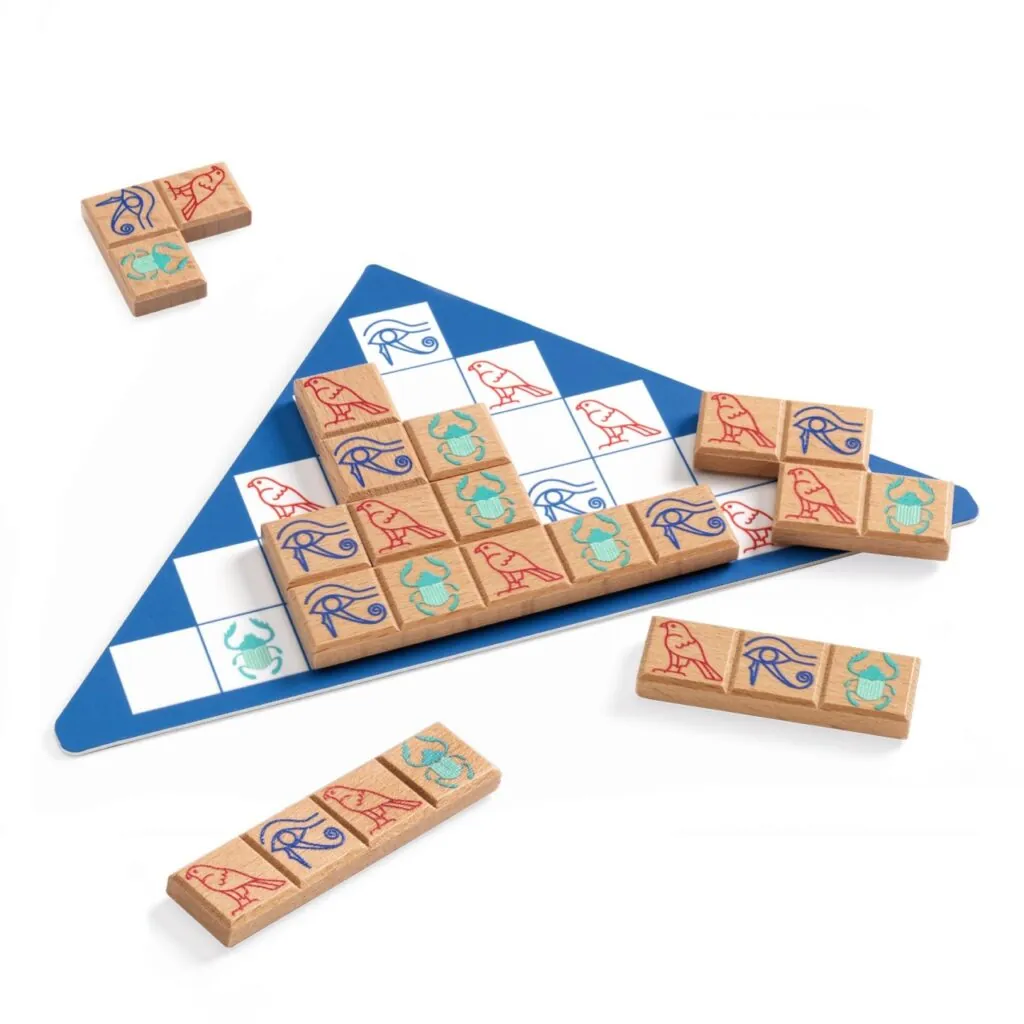 Joc de logica Pyramid