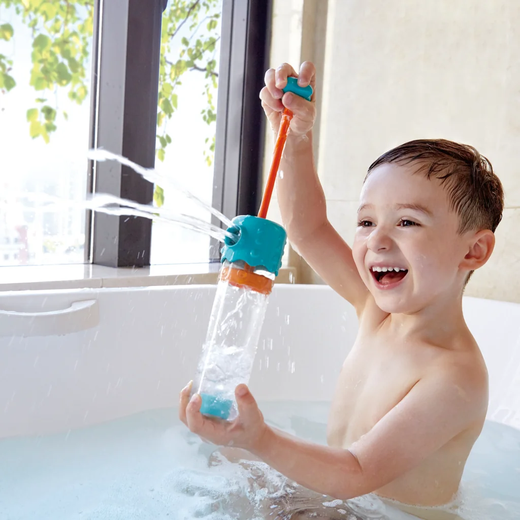 Jucarie de baie - Pulverizator de apa cu tasnitori multiple - Jucarii de baie Hape 3