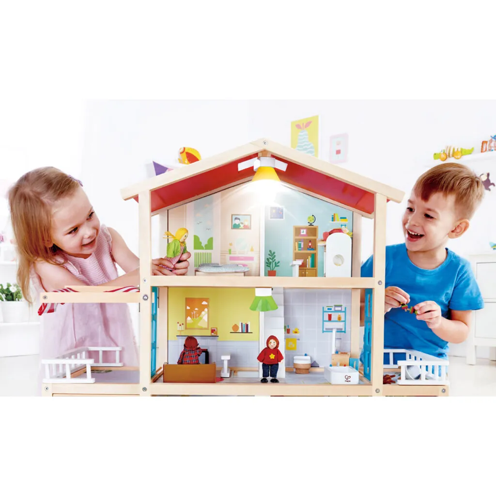 Jucarie din lemn - Casa de papusi mobilata tip vila (29 piese) - Jucarii de rol Hape 4