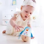 Jucarie din lemn - Pinguin Hopa Mitica - Jucarii pentru sugari Hape 2