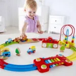 Jucarie din lemn - Sina de tren curcubeu cu puzzle (30 piese) - Jucarii pentru copii mici Hape 5