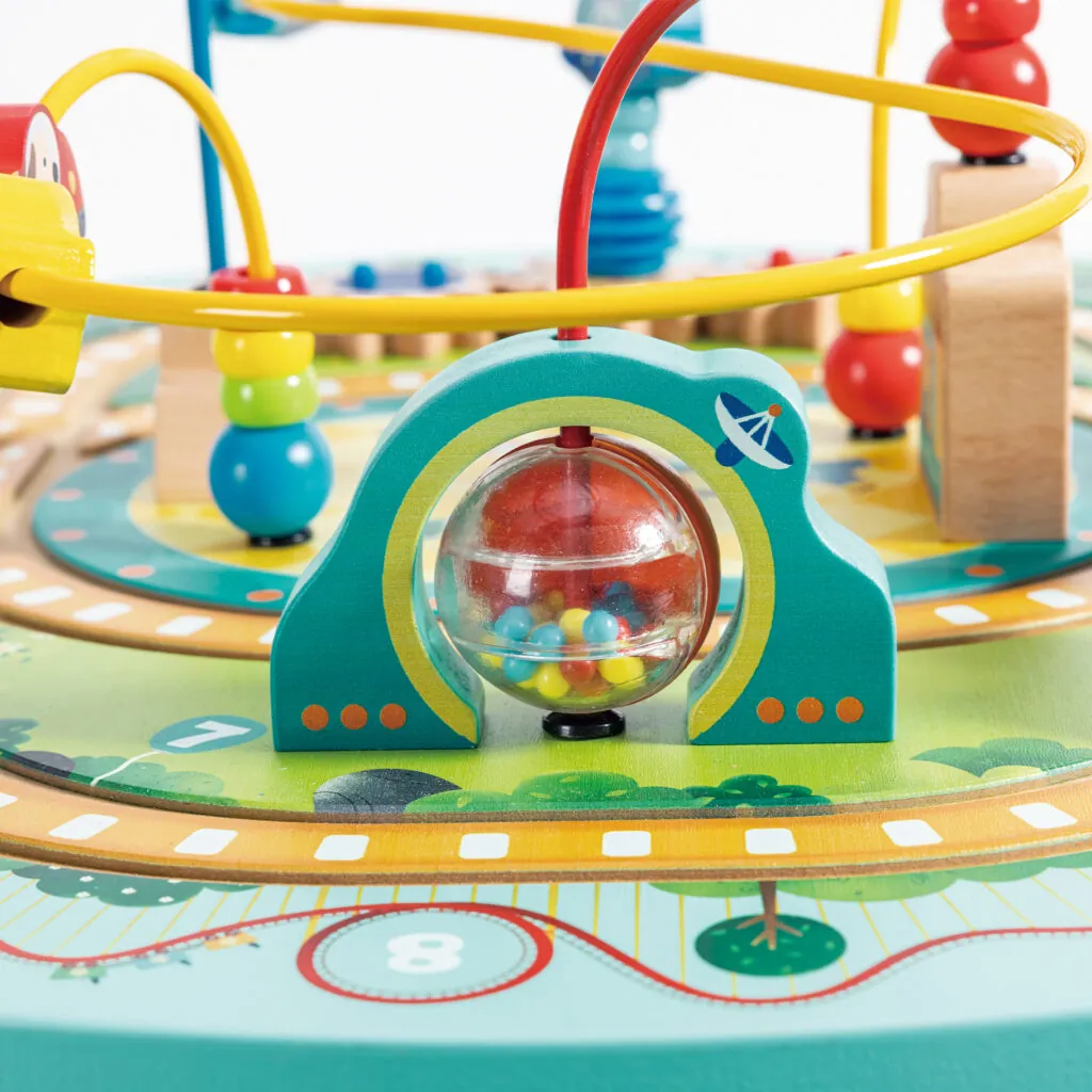 Jucarie din lemn – Masa copii cu cale ferata si parc de distractii - Jucarii trenuri si accesorii Hape 4