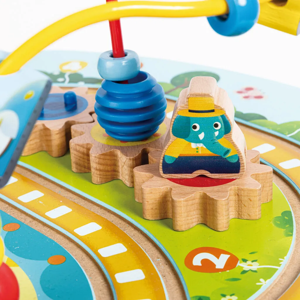 Jucarie din lemn – Masa copii cu cale ferata si parc de distractii - Jucarii trenuri si accesorii Hape 5