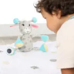 Jucarie senzoriala bebelusi - Girafa Sally - Jucarii pentru sugari Ses Creative 4