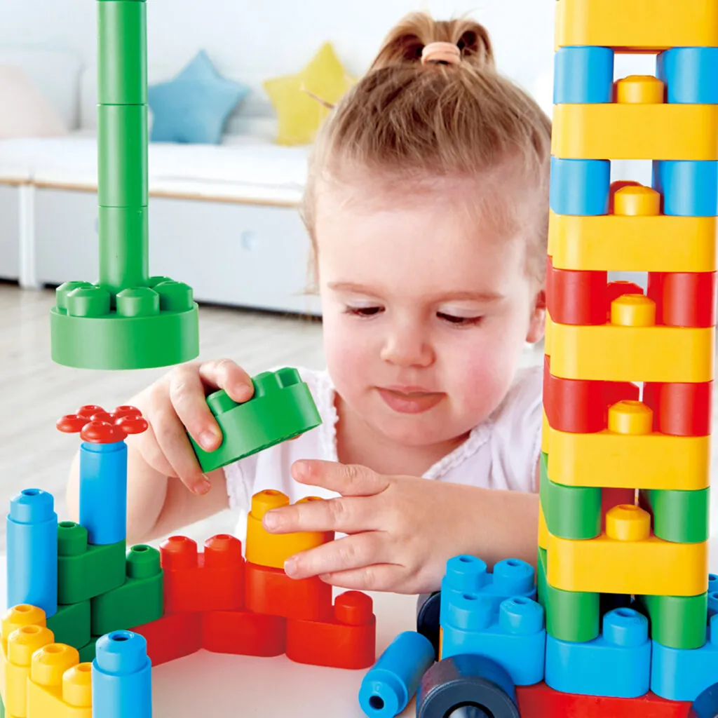 PolyM - Kit de constructor creativ pentru copii (80 piese) - Seturi de constructie Hape 2
