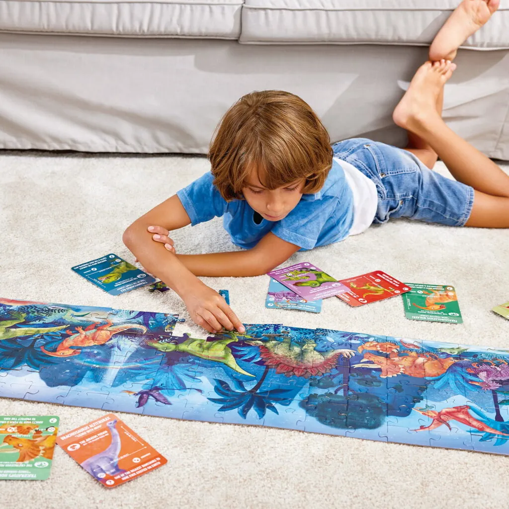 Puzzle pentru copii flourescent cu Dinozauri (200 piese