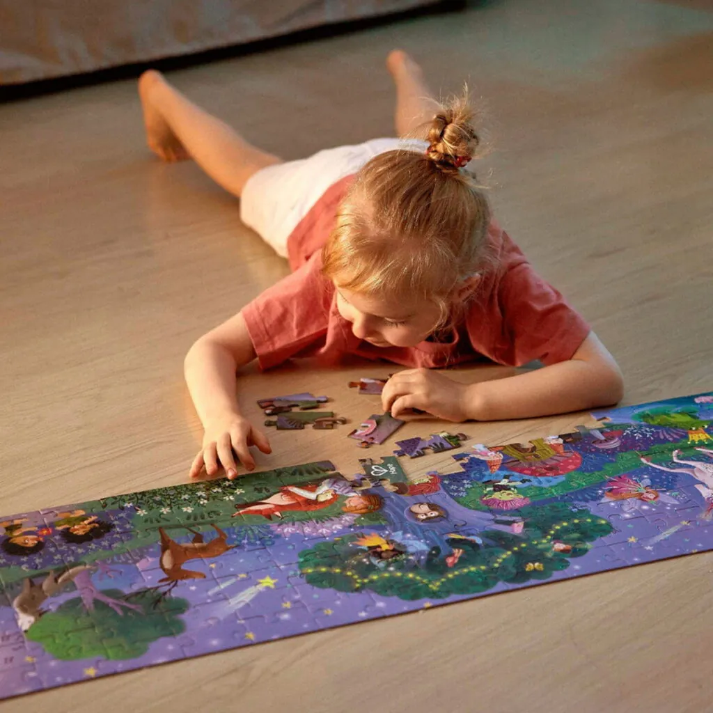 Puzzle pentru copii flourescent cu Dinozauri (200 piese